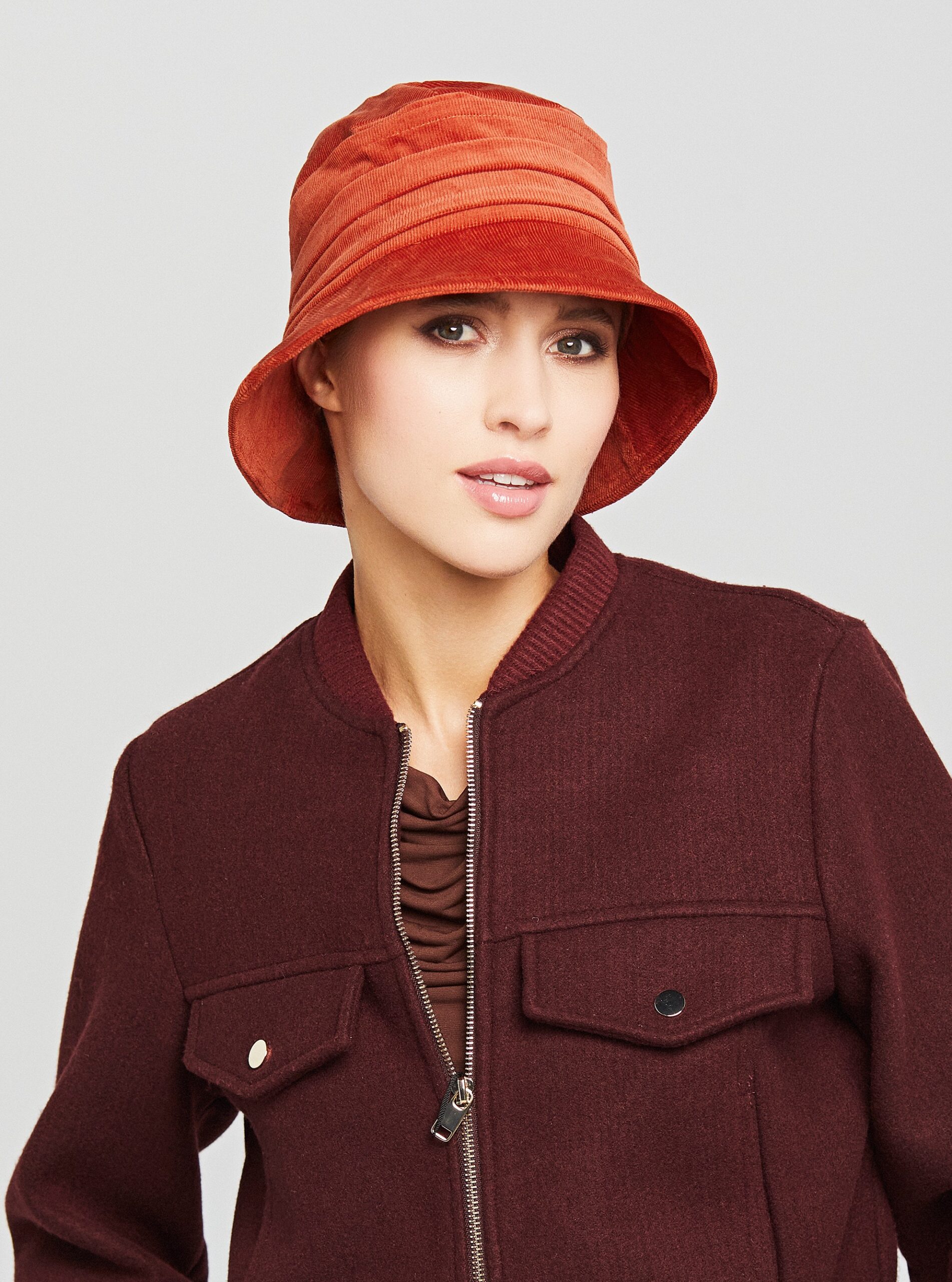 Hat Alana zimtbraun